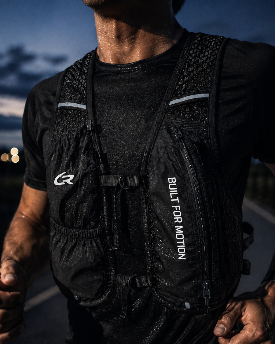 Club Run HydroForm™ 2L Hydration Vest + Bladder