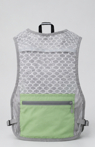 CLUB RUN AeroFlow Vest — phone and essentials storage in use